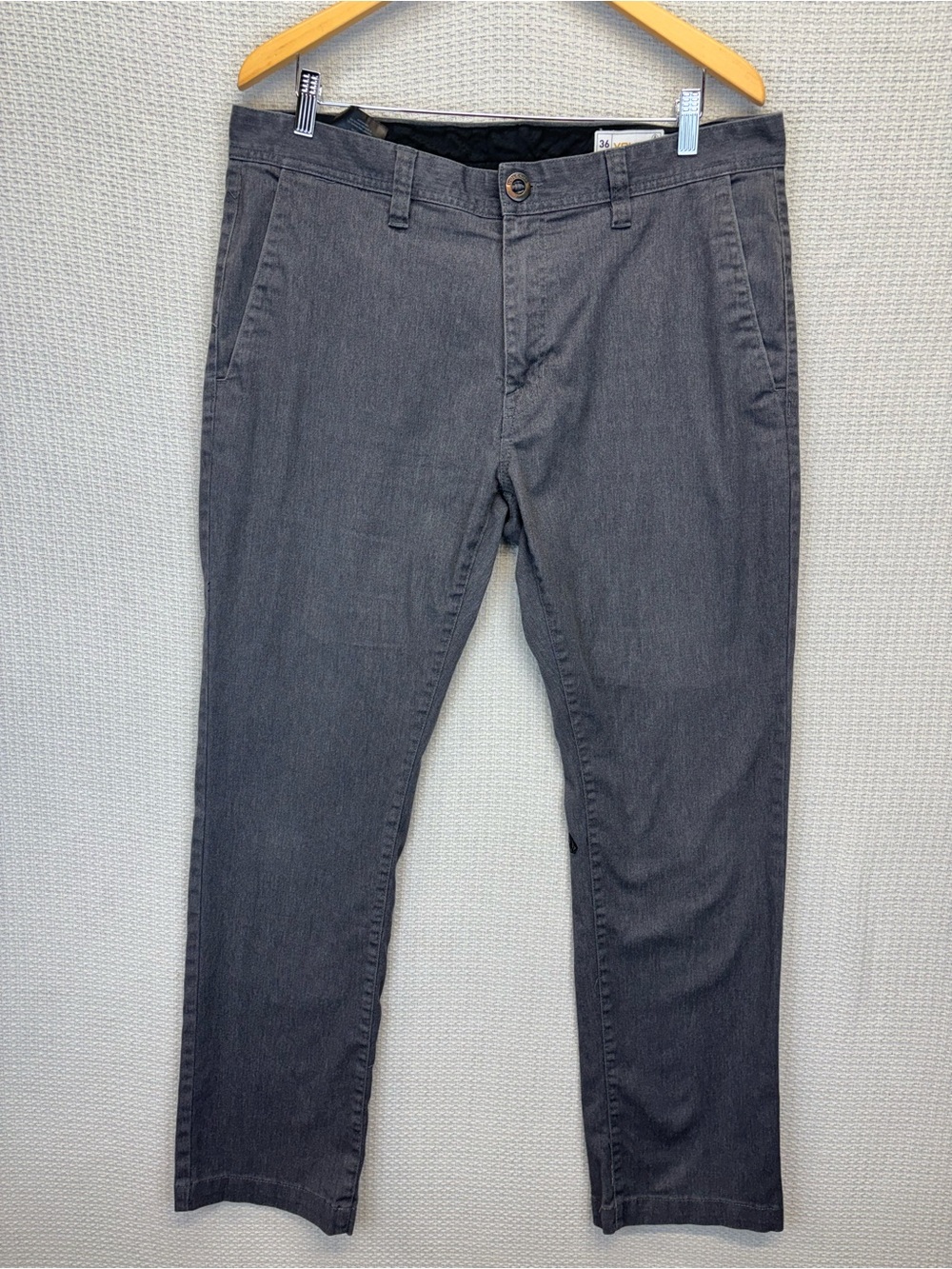 Volcom Frickin Pants Men’s 36 Grey Modern Fit Chino Skate Casual